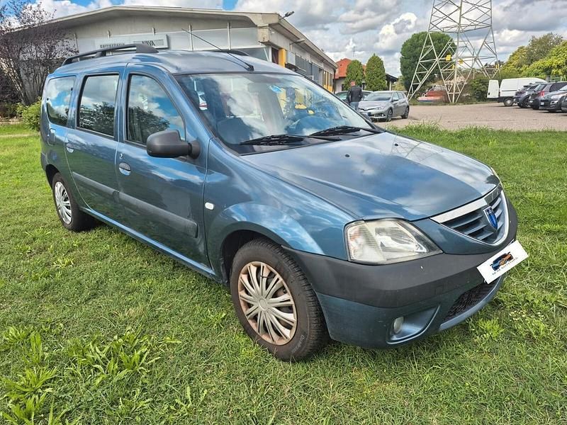 Usata Dacia Logan MCV Lauréate 104 CV (76 kW) 2007 Blu Station wagon