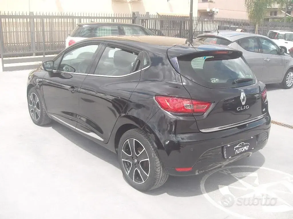 Usata Renault Clio IV 90 CV (66 kW) 2016 Nero Berlina