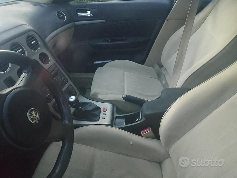 Usata Alfa Romeo 159 150 CV (110 kW) 2006 Nero Berlina