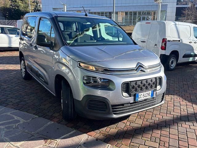 Usata Citroën Berlingo Start 102 CV (75 kW) 2020 Grigio scuro Monovolume