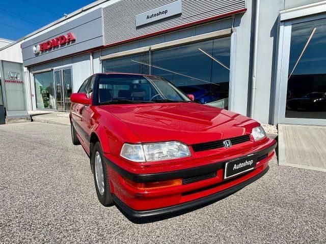 Usata Honda Concerto 122 CV (89 kW) 1993 Rosa Berlina