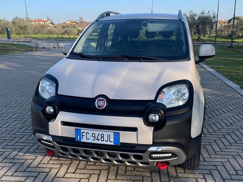 Usata Fiat Panda Cross 69 CV (50 kW) 2015 Beige Utilitaria