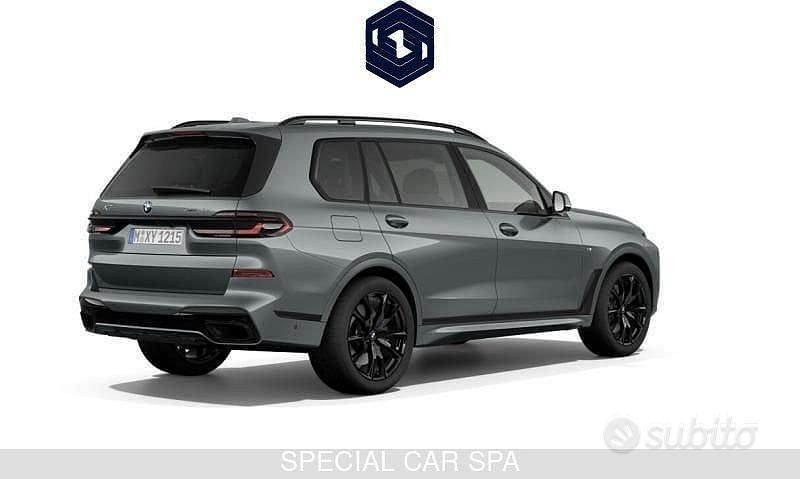 Usata BMW X7 Comfort Edition 352 CV (258 kW) 2024 Grigio SUV