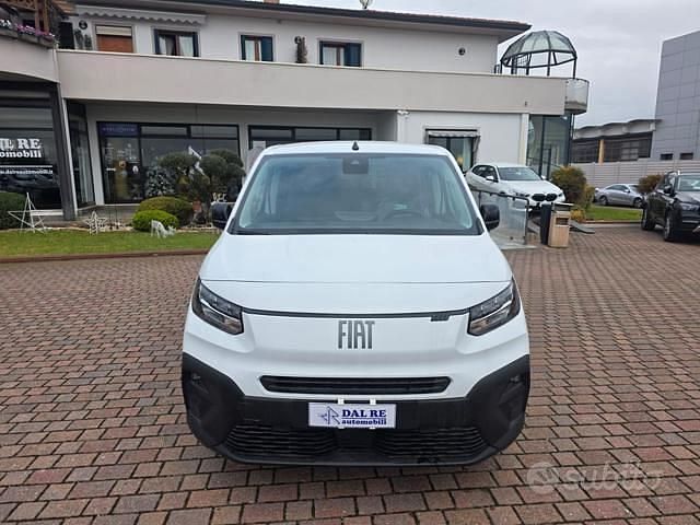 Nuova Fiat Doblò 100 CV (73 kW) 2025 Bianco Monovolume