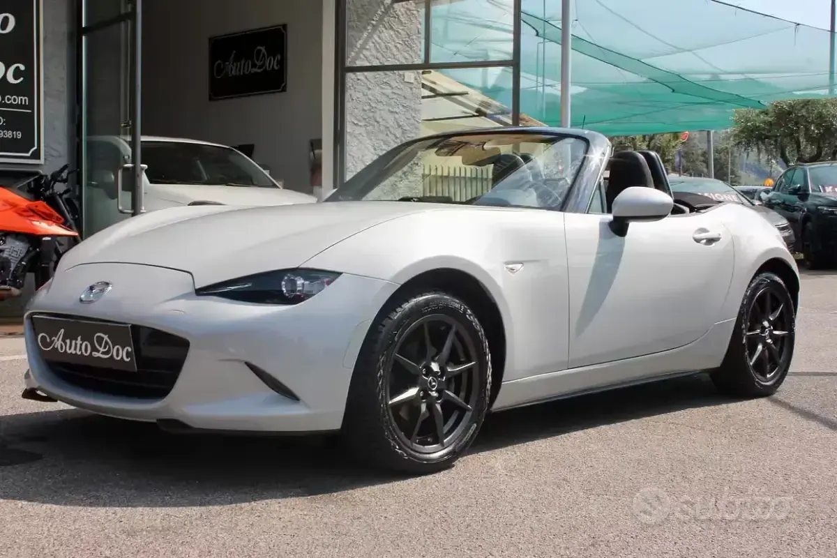 Usata Mazda MX5 131 CV (96 kW) 2016 Cabrio