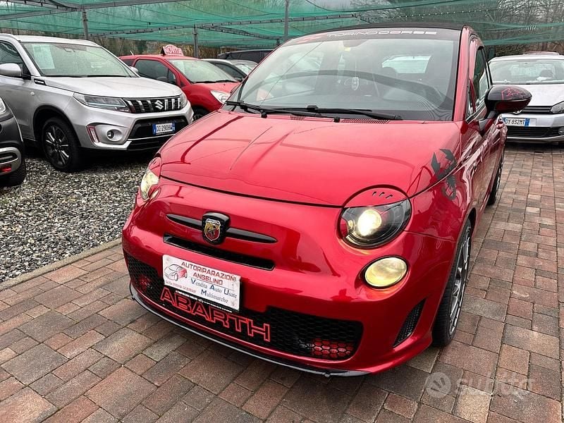 Usata Abarth 500C 140 CV (102 kW) 2010 Rosso Cabrio