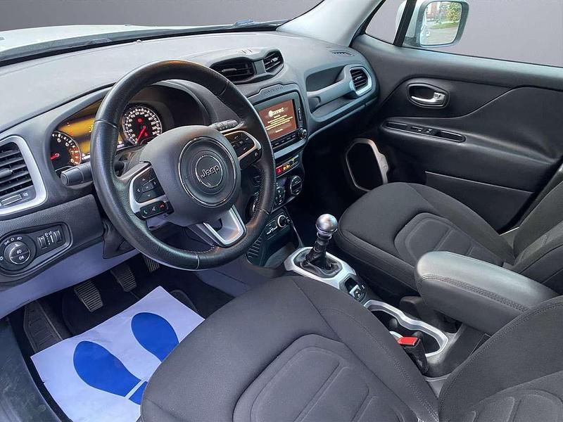 Usata Jeep Renegade Limited 140 CV (102 kW) 2015 Argento SUV