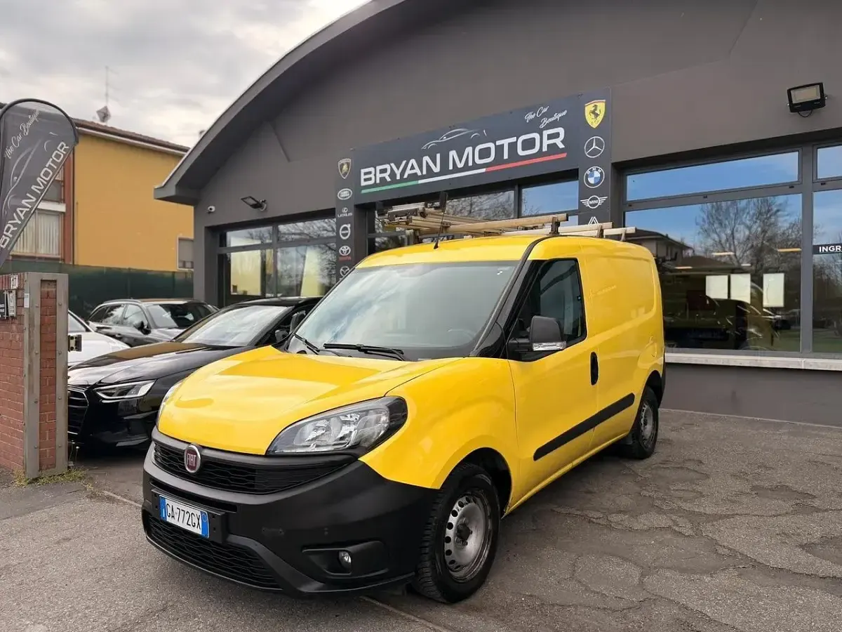 Usata Fiat Doblò 95 CV (69 kW) 2020