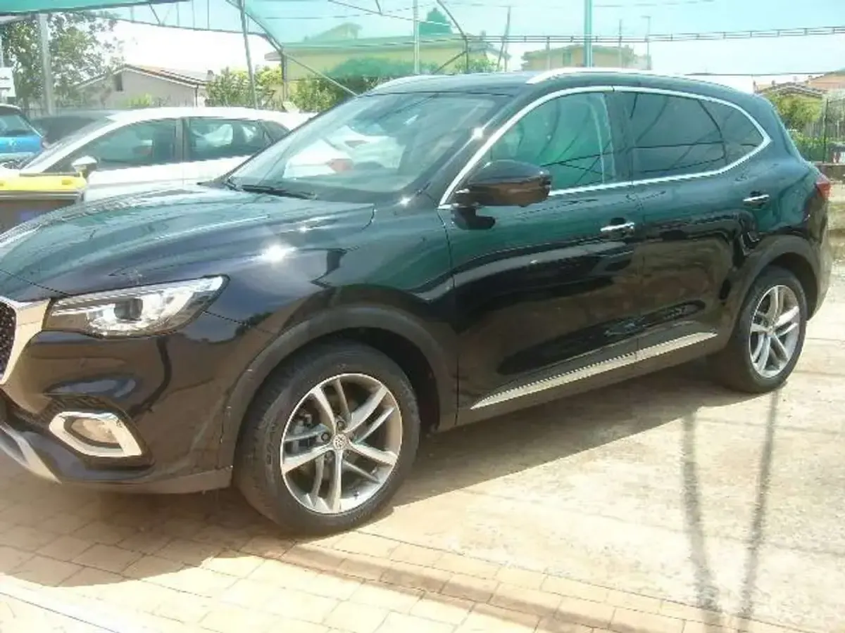 Usata MG HS 162 CV (119 kW) 2023 Nero SUV