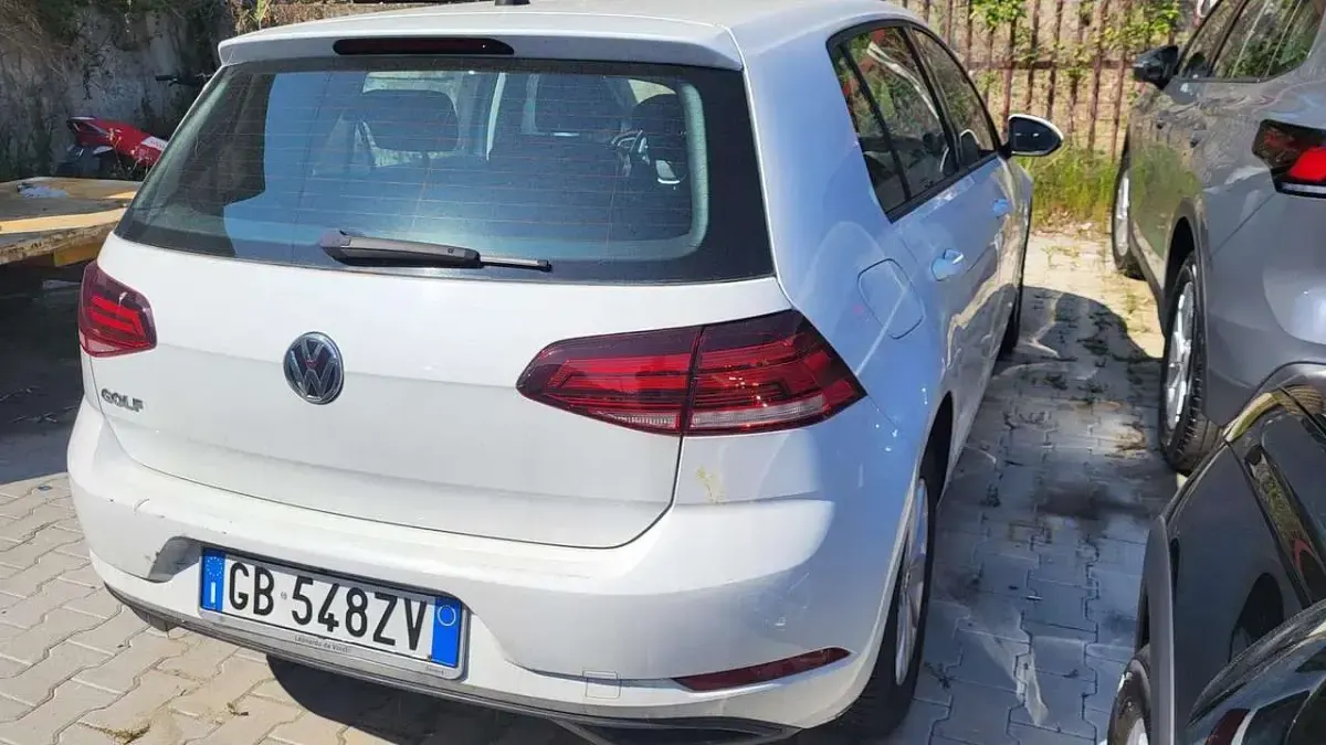 Usata VW Golf VII Trendline 116 CV (85 kW) 2019 Bianco Berlina