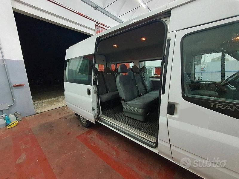 Usata Ford Transit 300M 116 CV (85 kW) 2011 Bianco Monovolume