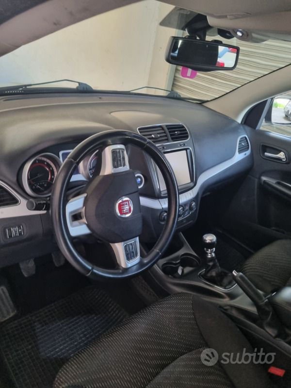 Usata Fiat Freemont 170 CV (125 kW) 2013 Bianco SUV