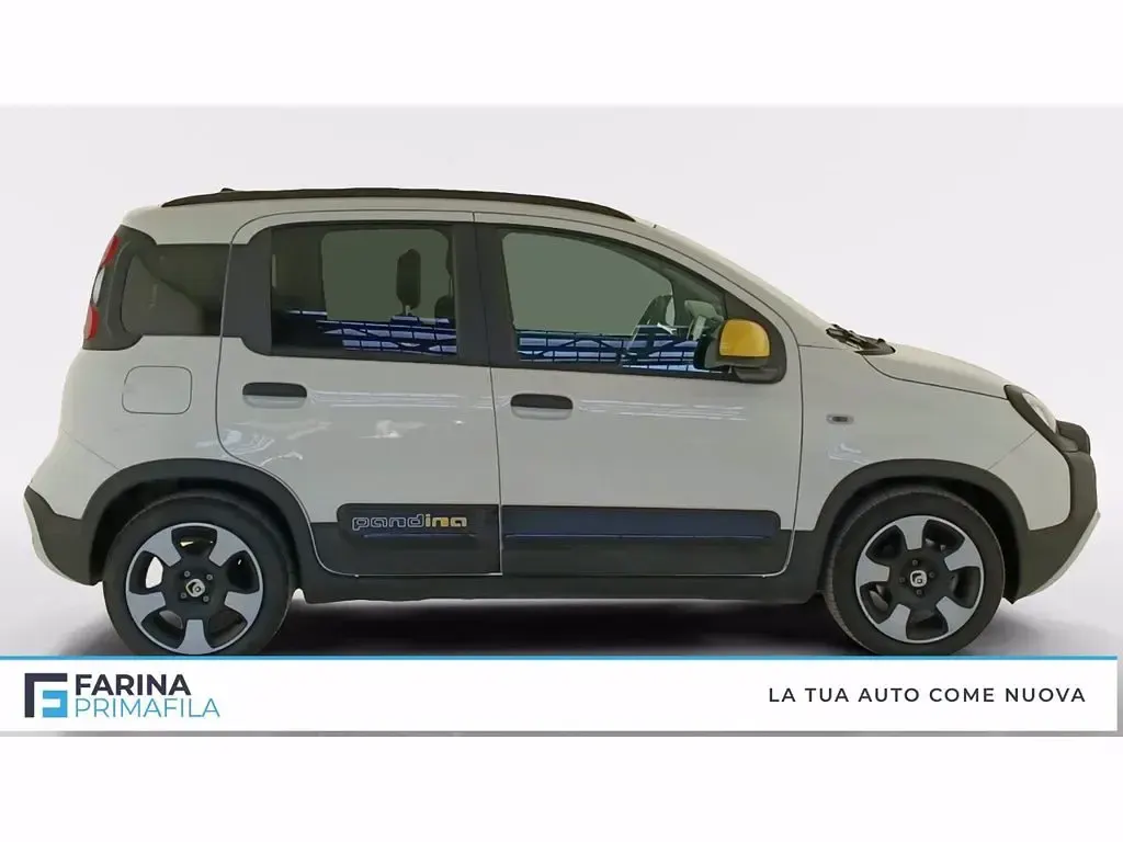 Usata Fiat Panda Cross Cross 69 CV (50 kW) 2025 Bianco divino Utilitaria