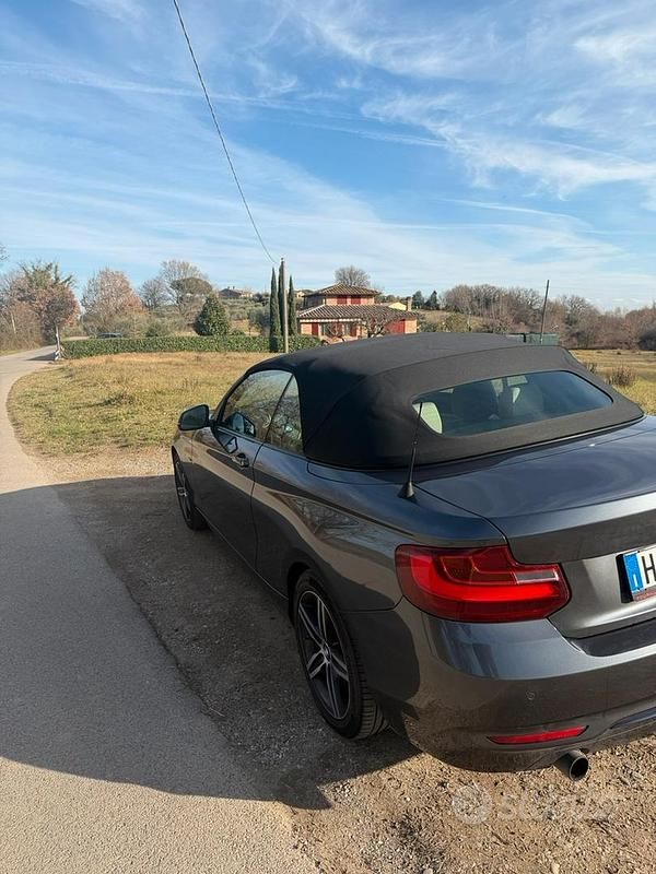 Usata BMW 218 Sport Line 2017 Grigio Cabrio