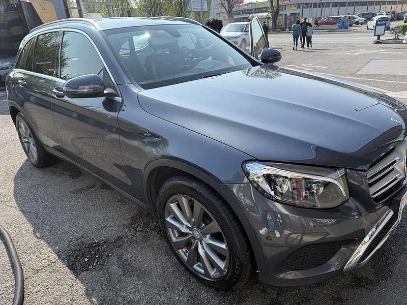Usata Mercedes GLC250 204 CV (150 kW) 2016 SUV
