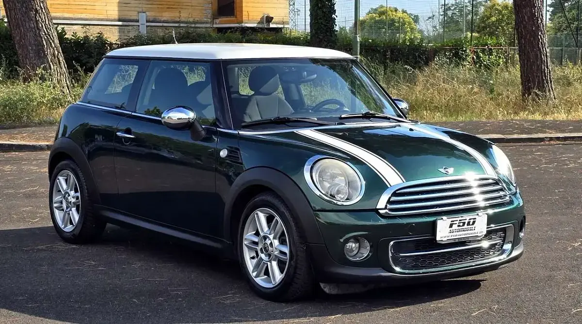 Usata Mini Cooper D 111 CV (81 kW) 2010 Other Utilitaria
