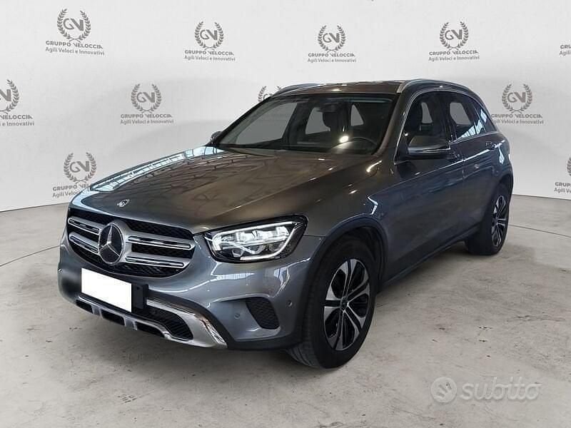 Usata Mercedes GLC220 Business 194 CV (142 kW) 2021 Other SUV