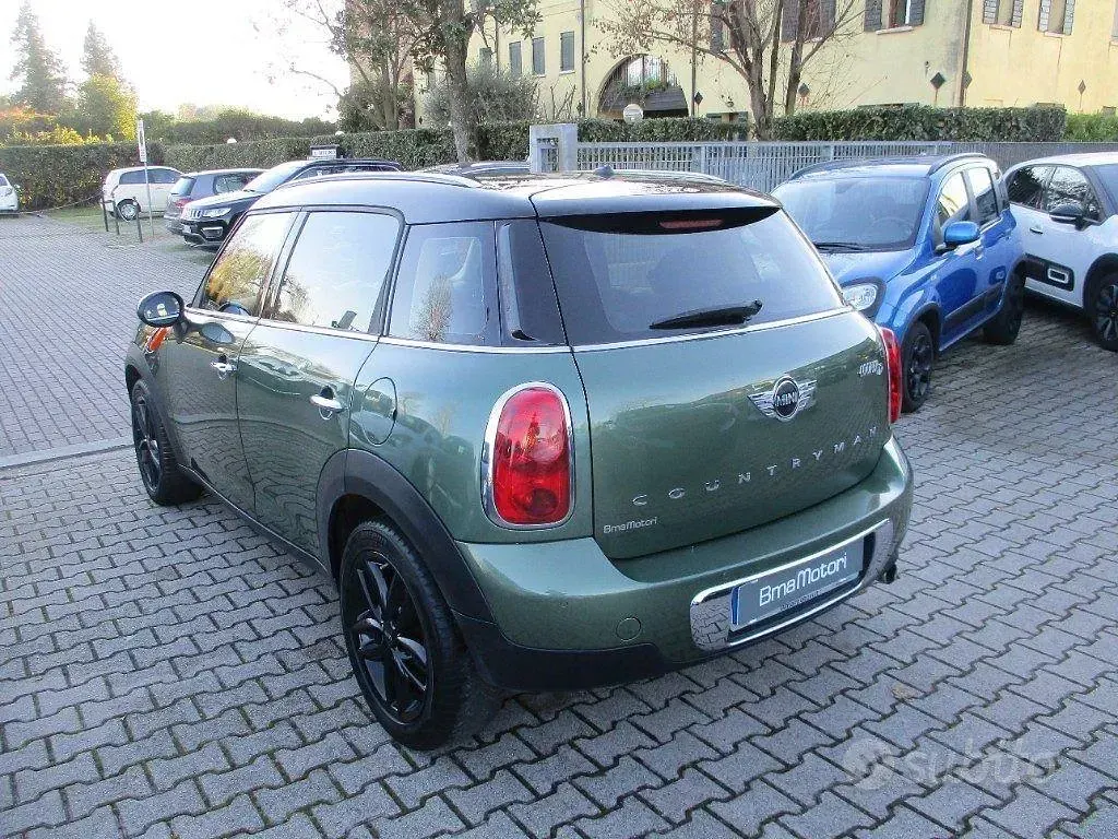 Usata Mini Cooper D Countryman 111 CV (81 kW) 2015 Verde SUV