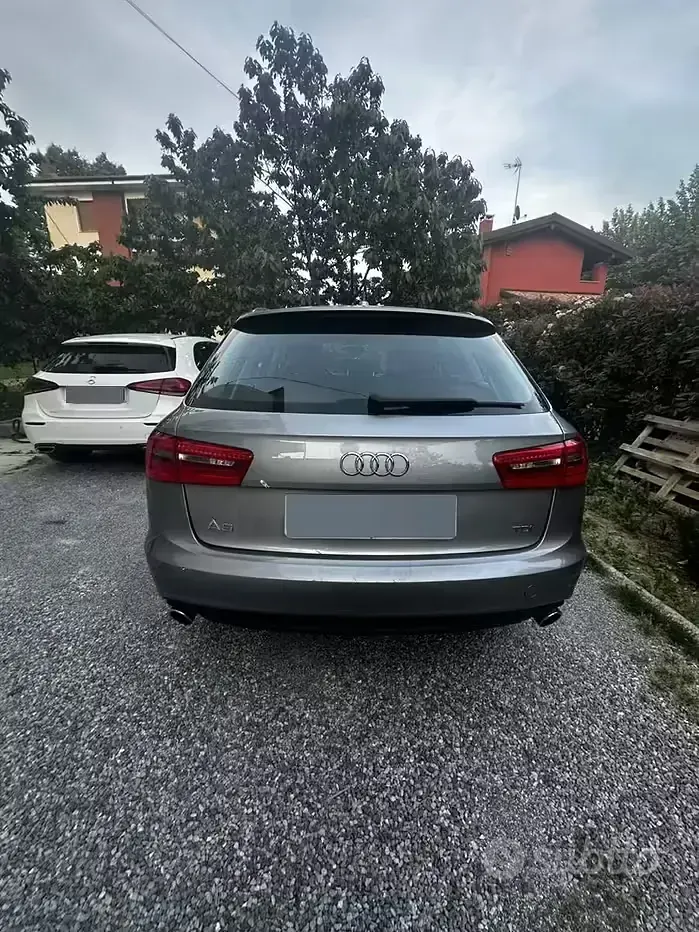 Usata Audi A6 204 CV (150 kW) 2014 Grigio Station wagon