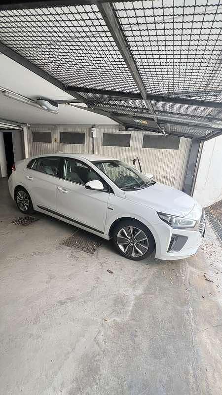 Usata 2017 Hyundai Ioniq Comfort Due volumi | 13.000 € (Buon prezzo) - Immagine 1/4