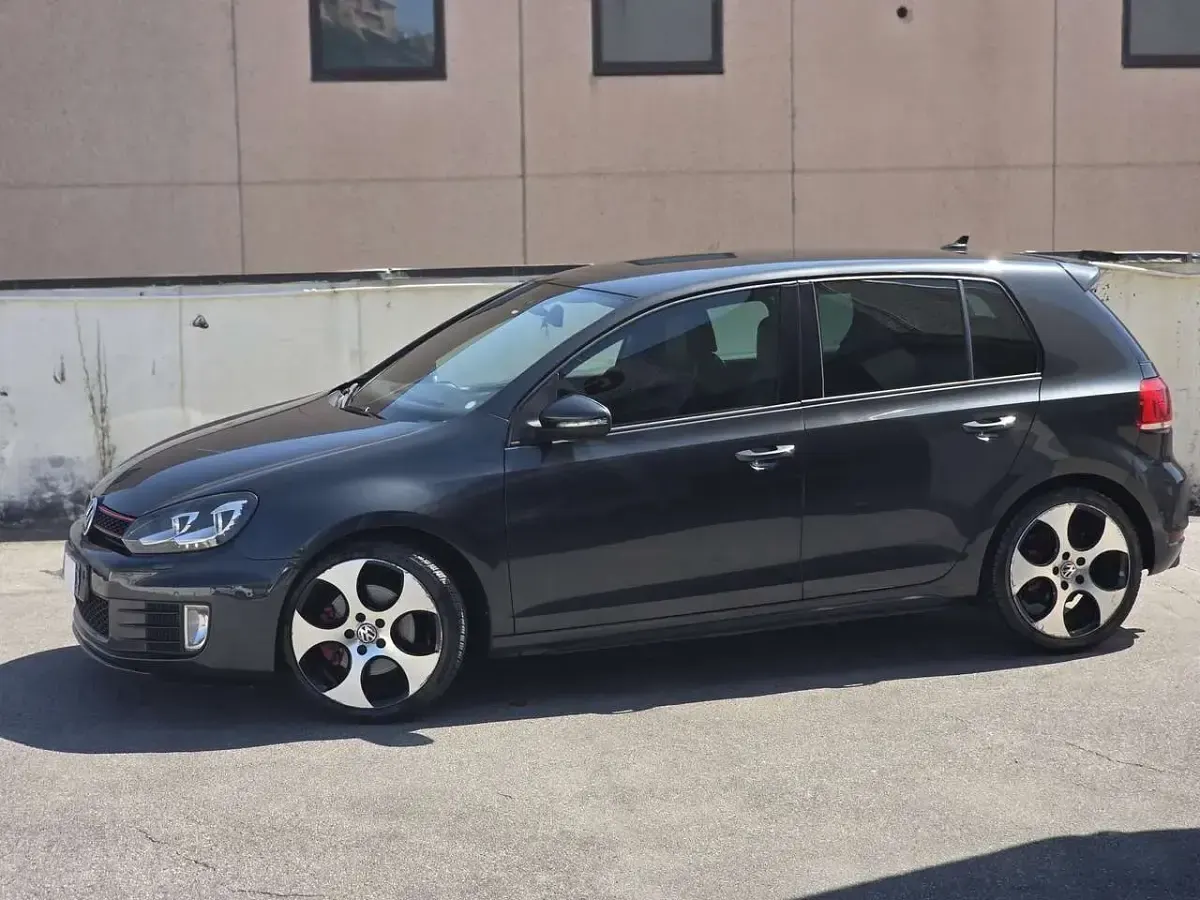 Usata VW Golf VII GTI 211 CV (155 kW) 2012 Grigio Berlina
