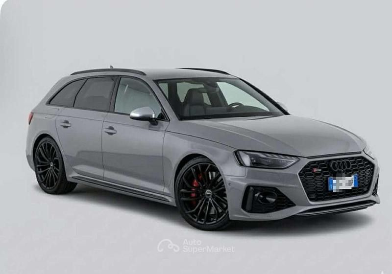 Usata Audi RS4 450 CV (330 kW) 2022 Grigio Station wagon