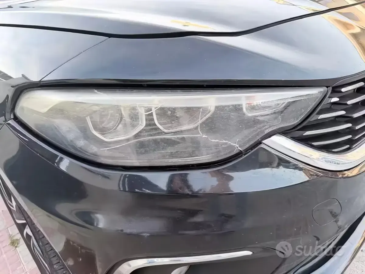 Usata Fiat Tipo Lounge 120 CV (88 kW) 2017 Nero Berlina