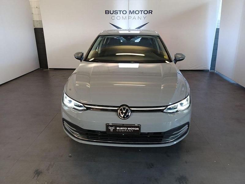 Usata VW Golf VIII 204 CV (150 kW) 2020 Grigio / pastello Berlina