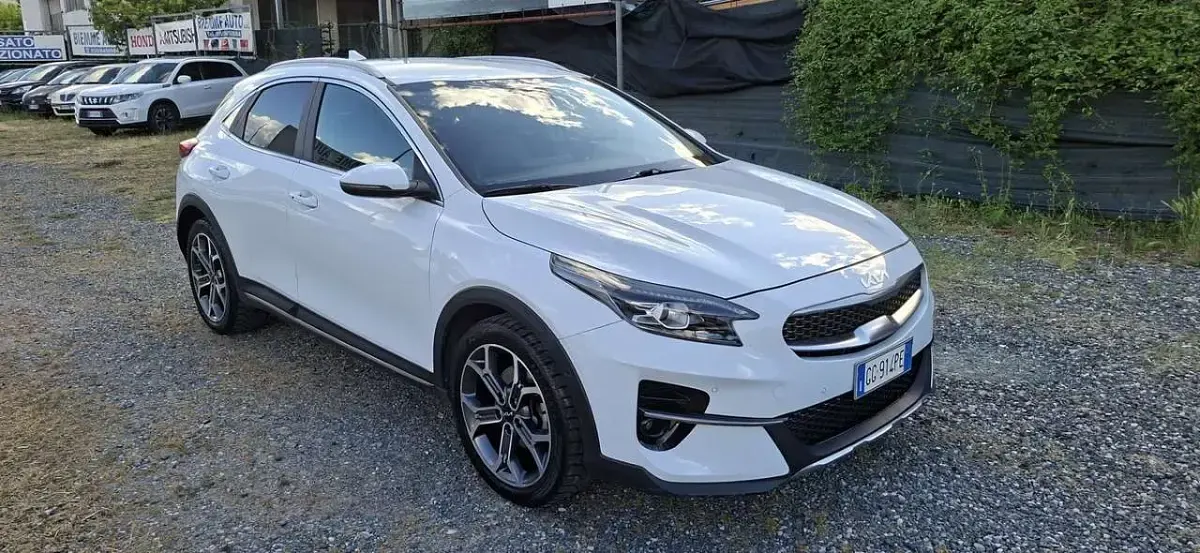 Usata Kia XCeed 160 CV (117 kW) 2022 Bianco SUV
