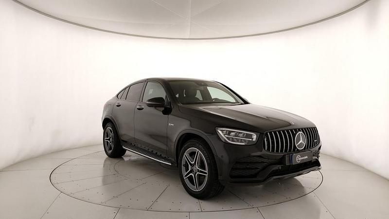 Nero Usata 2023 Mercedes GLC43 AMG AMG Tre volumi | 69.900 € (Buon prezzo) - Immagine 1/4