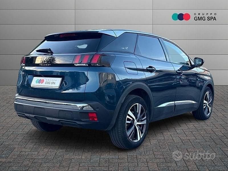 Usata Peugeot 3008 Allure 131 CV (96 kW) 2023 Blu Berlina