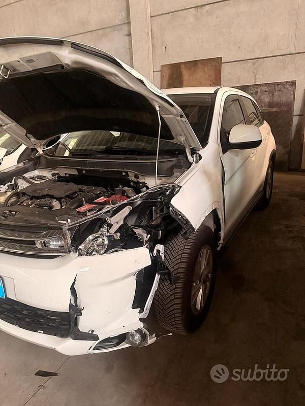 Usata Citroën C4 Aircross Exclusive 114 CV (83 kW) 2015 Bianco SUV