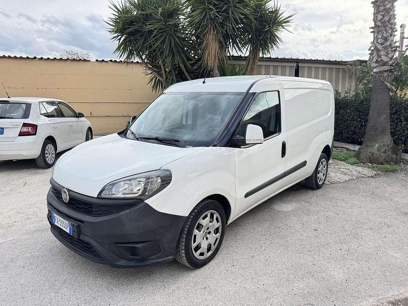 Usata Fiat Doblò Active 105 CV (77 kW) 2019 Monovolume