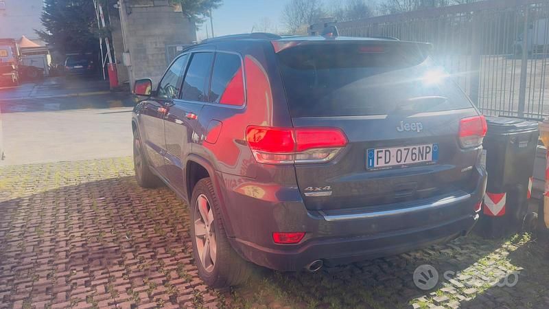 Usata Jeep Grand Cherokee 250 CV (183 kW) 2016 Grigio SUV