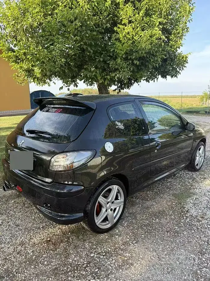 Usata Peugeot 206 GTi 109 CV (80 kW) 2004 Nero Berlina