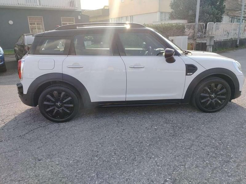Usata Mini Cooper D Countryman 150 CV (110 kW) 2020 Bianco SUV