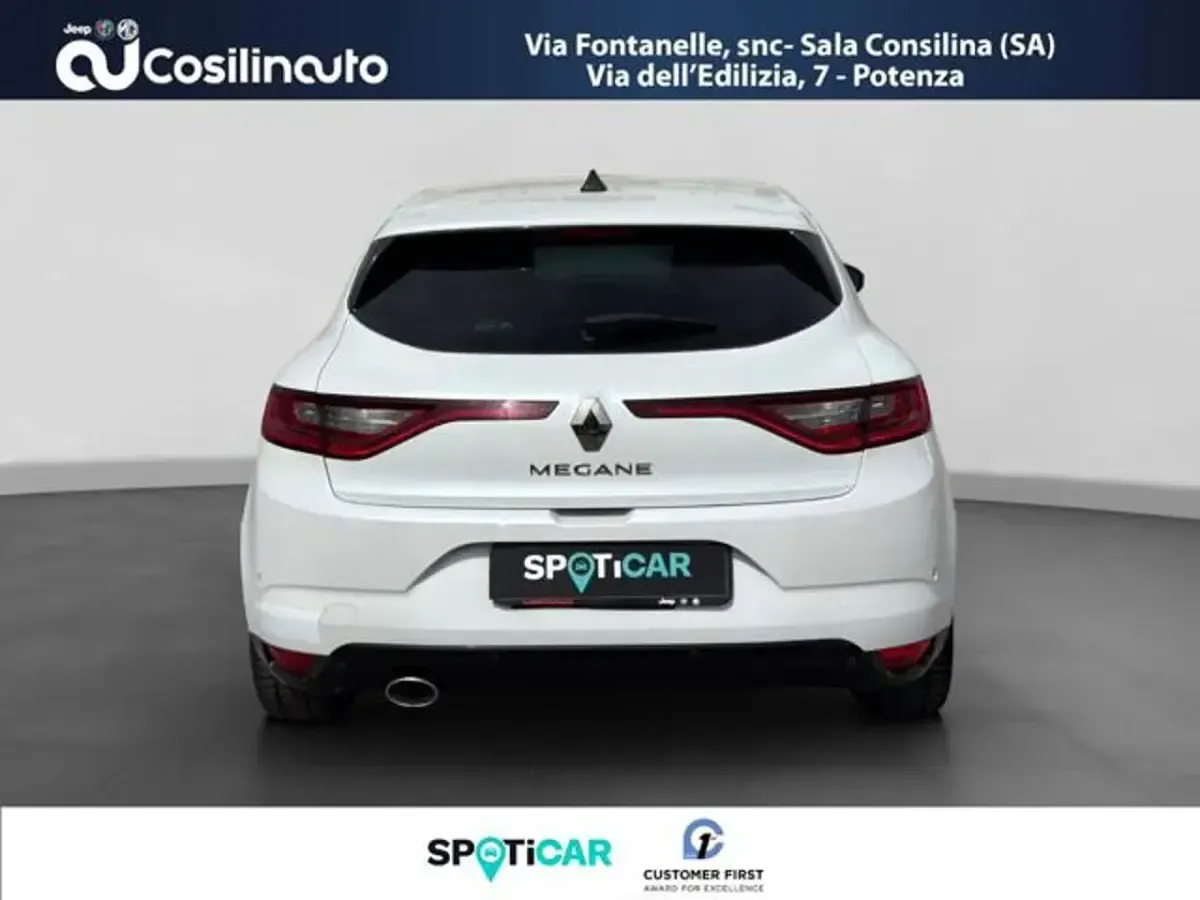 Usata Renault Mégane Bose Edition 131 CV (96 kW) 2016 Bianco Berlina