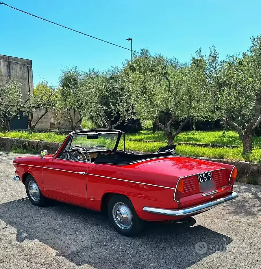 Usata Fiat 600D 30 CV (22 kW) 1960 Rosso Cabrio