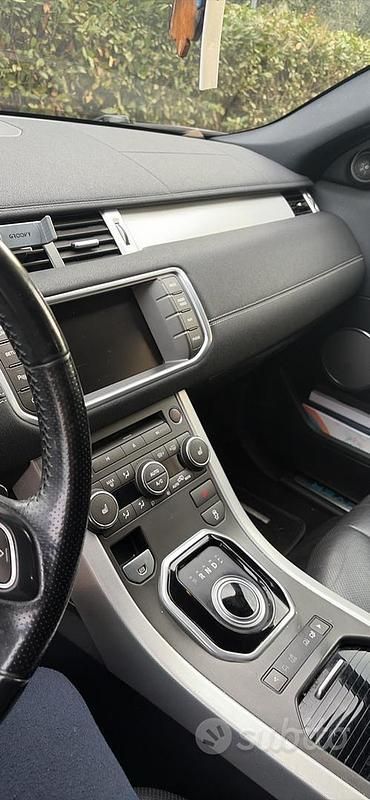 Usata Land Rover Range Rover evoque 150 CV (110 kW) 2013 Grigio SUV