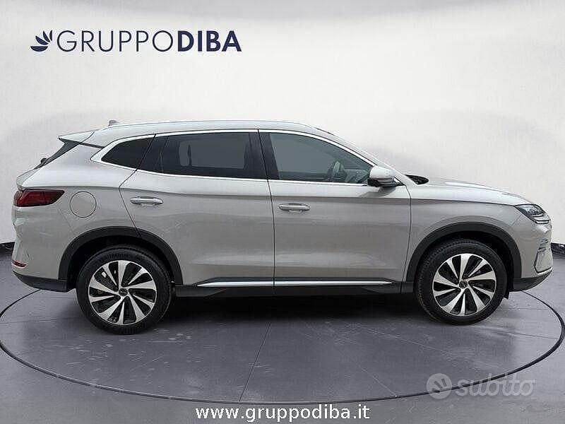 Usata BYD Seal U Boost 217 CV (159 kW) 2025 Beige SUV