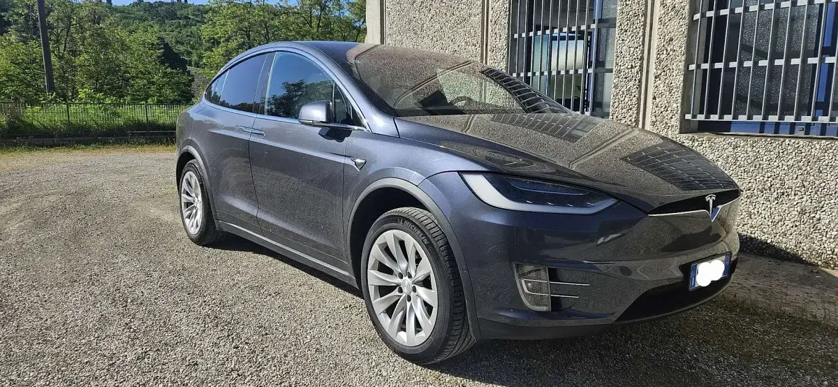 Usata Tesla Model X 158 kW (215 CV) 2018 Grigio SUV