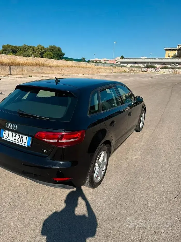 Usata Audi A3 Ambiente 110 CV (80 kW) 2017 Nero Berlina