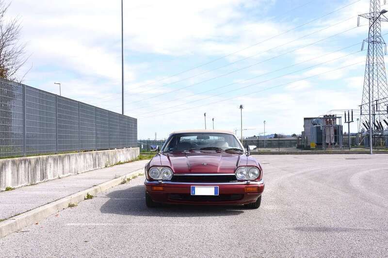 Carnival red Usata 1996 Jaguar XJS Cabrio | 40.000 € - Immagine 1/4