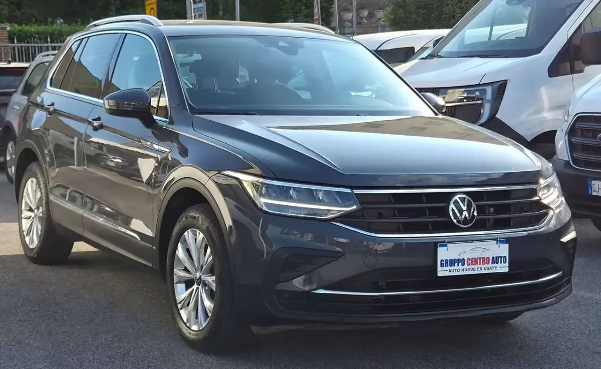 Usata VW Tiguan Sport 177 CV (130 kW) 2021 Grigio SUV