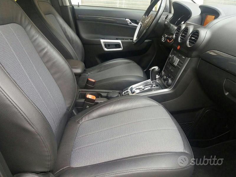 Usata 2013 Opel Antara SUV | 3600 € (Buon prezzo) - Immagine 1/4