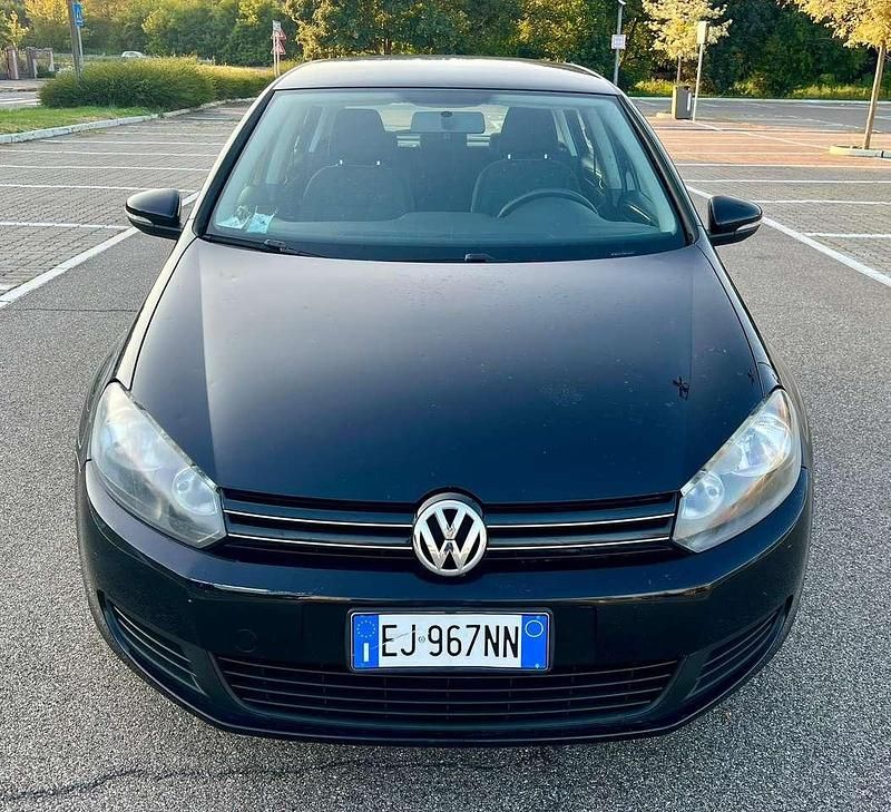 Usata VW Golf VI Comfortline 105 CV (77 kW) 2011 Nero Utilitaria