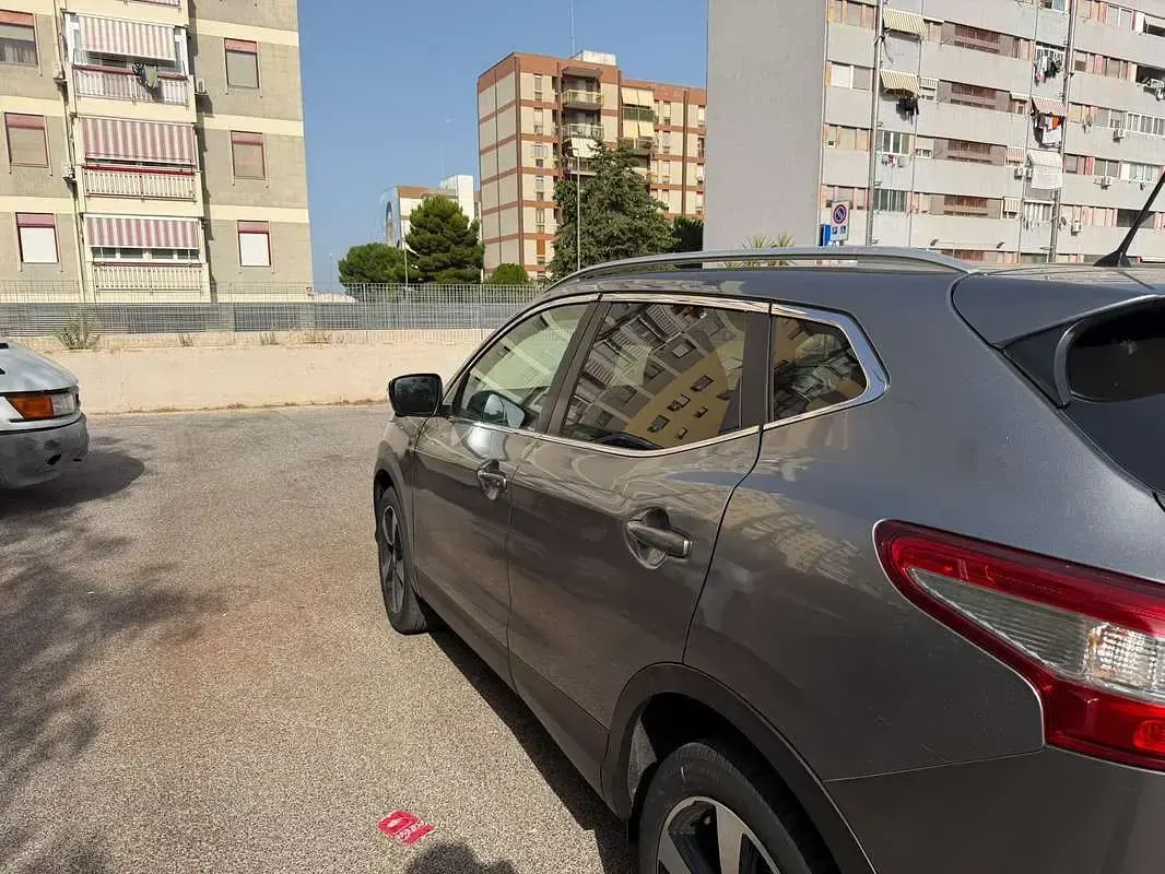 Usata Nissan Qashqai Visia 110 CV (80 kW) 2017 Grigio SUV