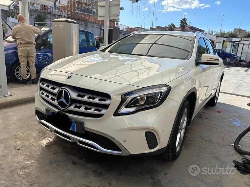 Usata Mercedes GLA200 2017 Bianco SUV