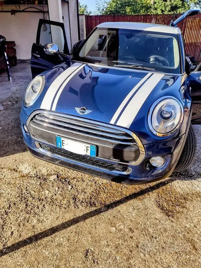 Usata Mini ONE Hype 102 CV (75 kW) 2015 Blu/azzurro Utilitaria
