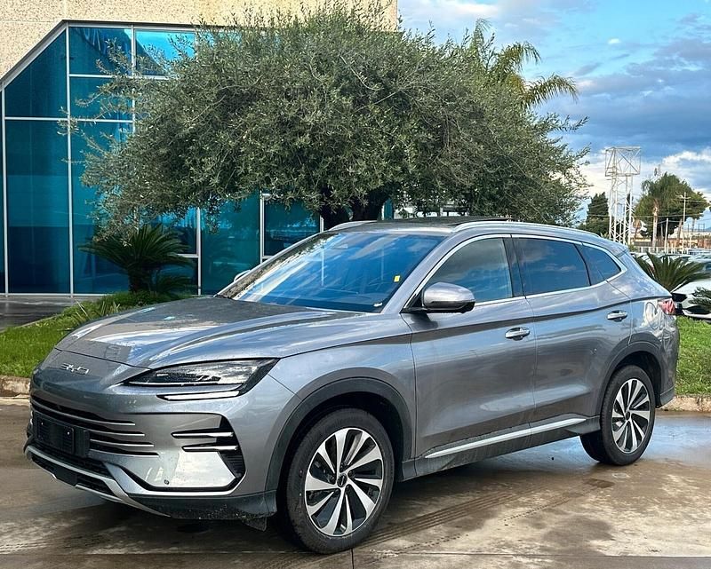 Grigio Nuova 2025 BYD Seal U Comfort SUV | 35.900 € (Buon prezzo) - Immagine 1/4